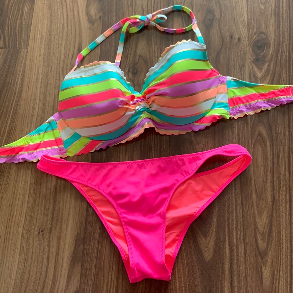 Victoria Secret Bikini - 36D top and Size L bottom